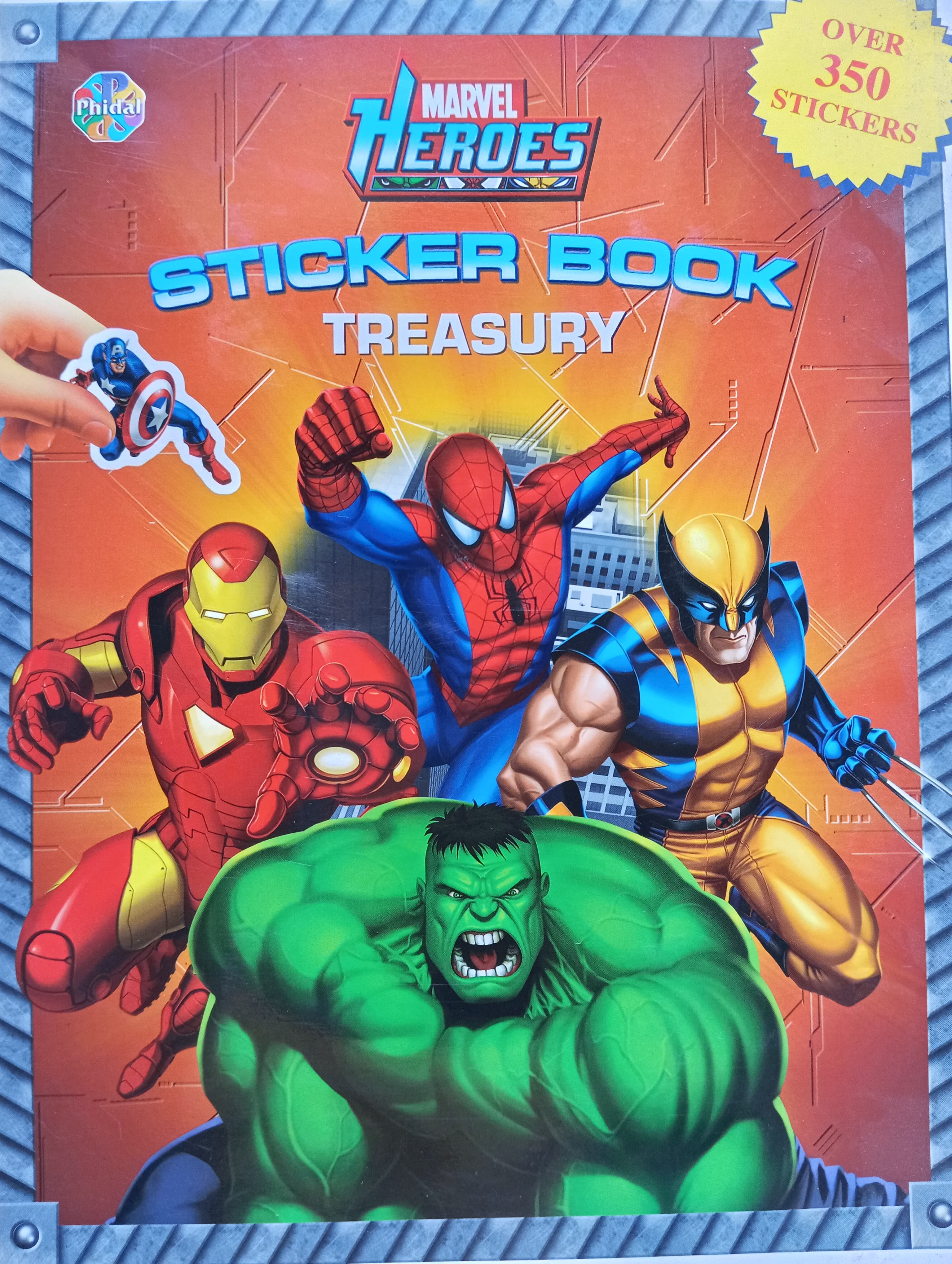 MARVEL HEROES- STICKER BOOK TREASURY